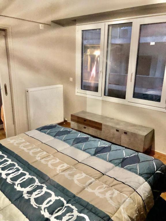 Economy Shared Apartment B In Central Афіни Екстер'єр фото